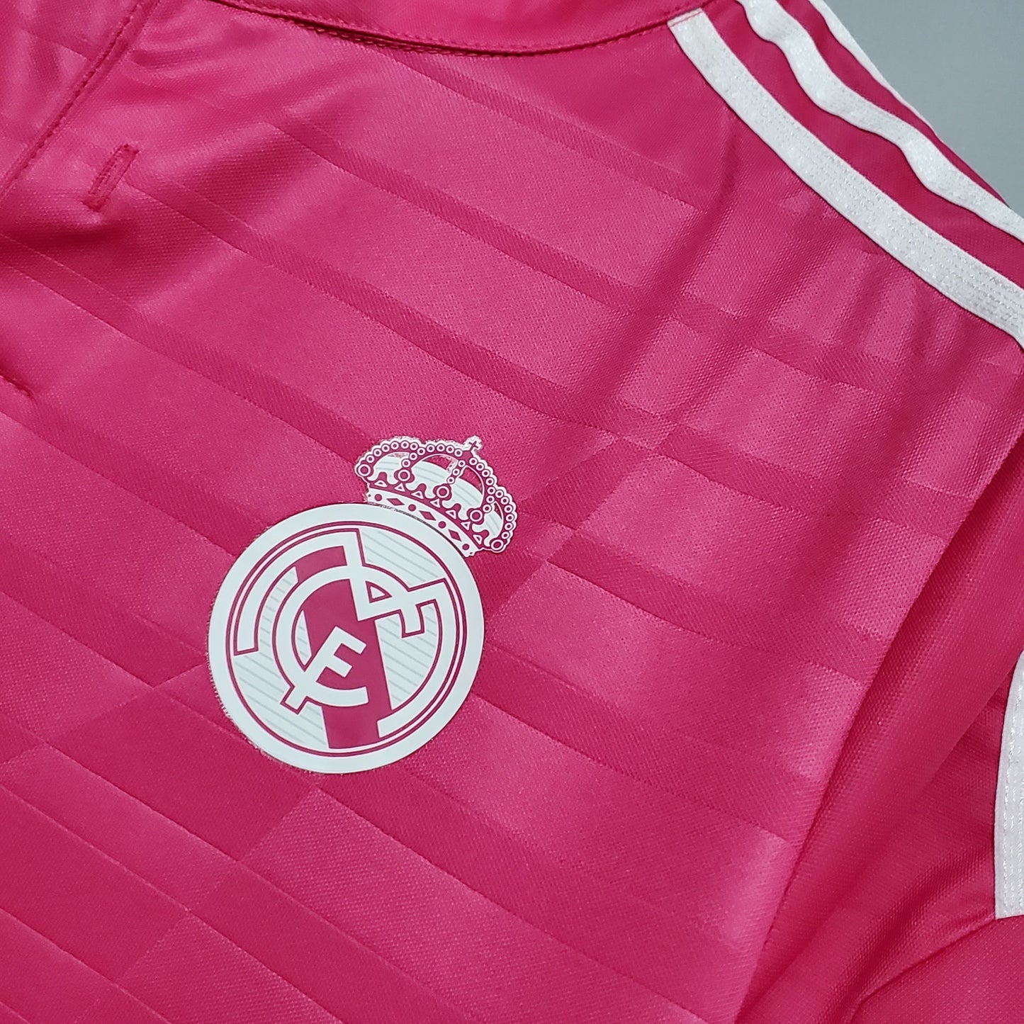 Camiseta Real Madrid 2014/15 – Tercera Equipación | Temporada Retro | RetroCamis