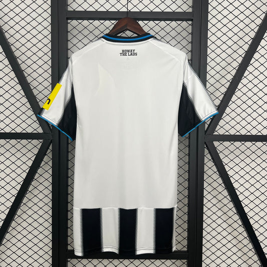 Camiseta Newcastle United 2025/26 Primera Equipación | Nueva Temporada | RetroCamis