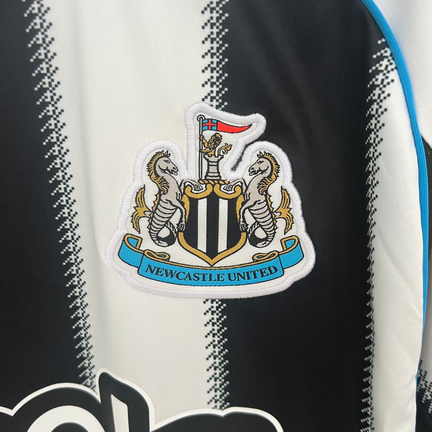 Camiseta Newcastle United 2025/26 Primera Equipación | Nueva Temporada | RetroCamis
