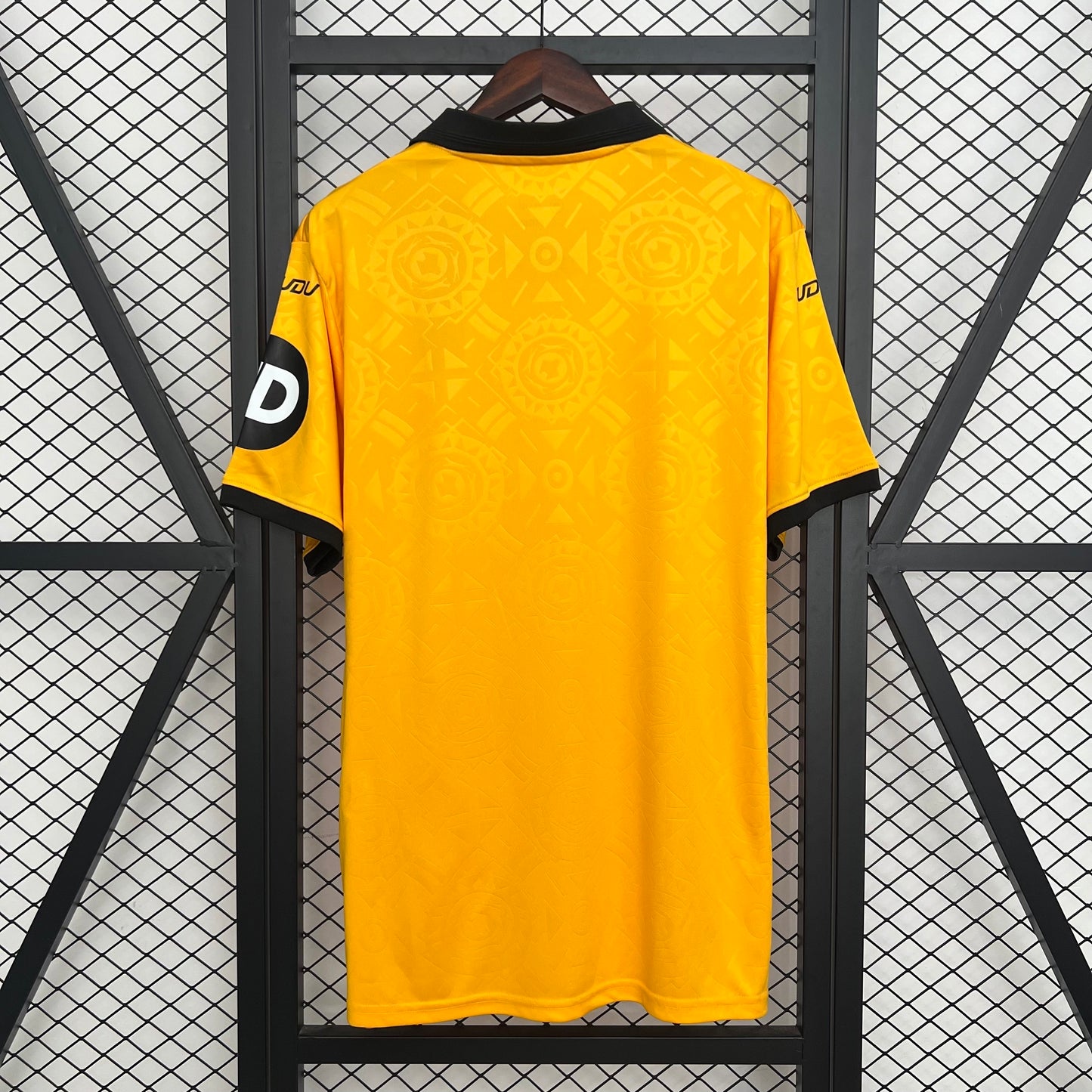Camiseta Wolves 2025/26 – Primera Equipación | Nueva Temporada | RetroCamis