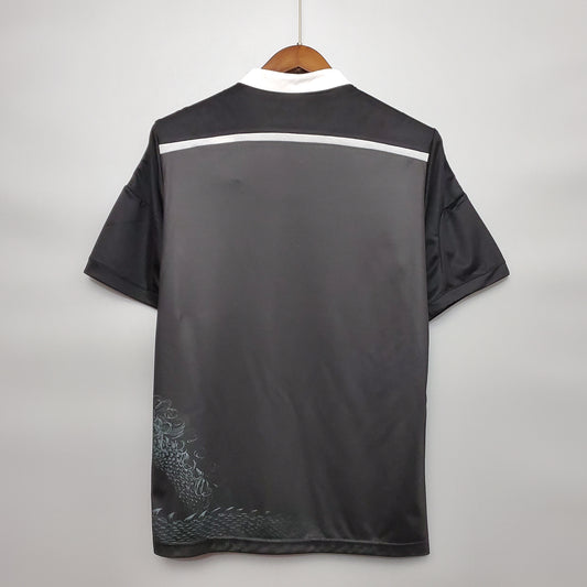 Camiseta Retro Real Madrid Visitante 2014 – Edición Limitada