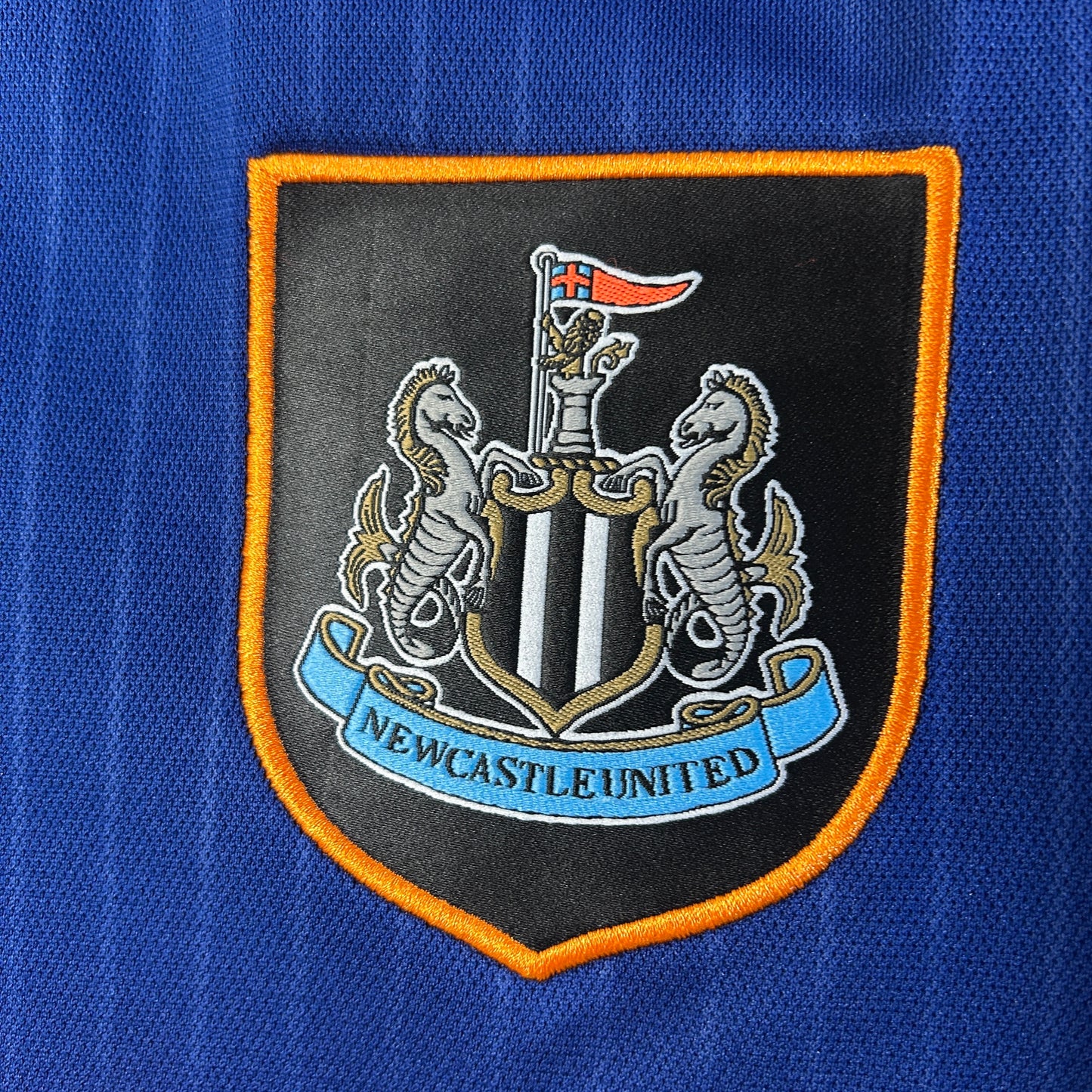 Camiseta Newcastle United 2025/26 – Tercera Equipación | RetroCamis