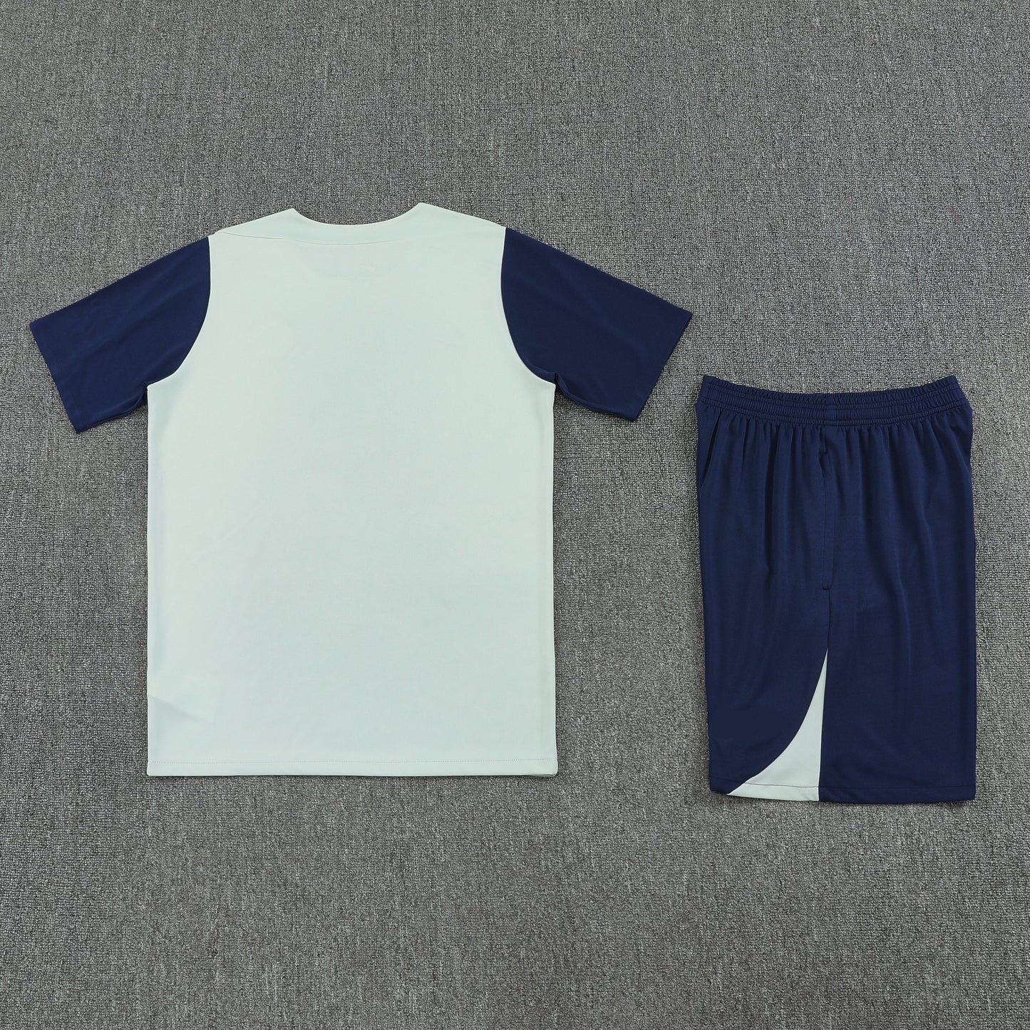 Conjunto de entrenamiento Inter de Milán – Camiseta y pantalón corto