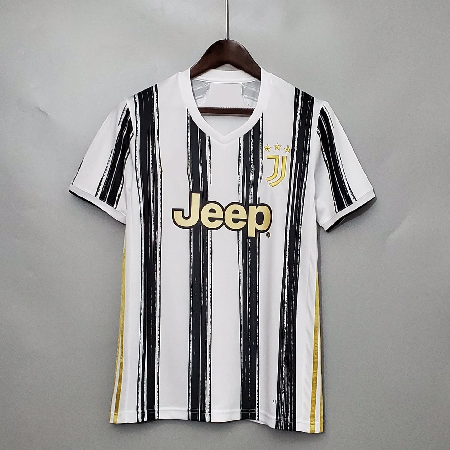 Camiseta Retro Juventus 2021 - Edición Limitada